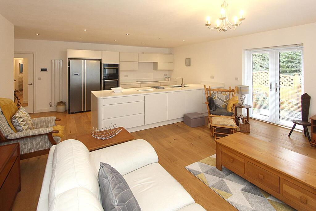 Sitting Room - Kitchen