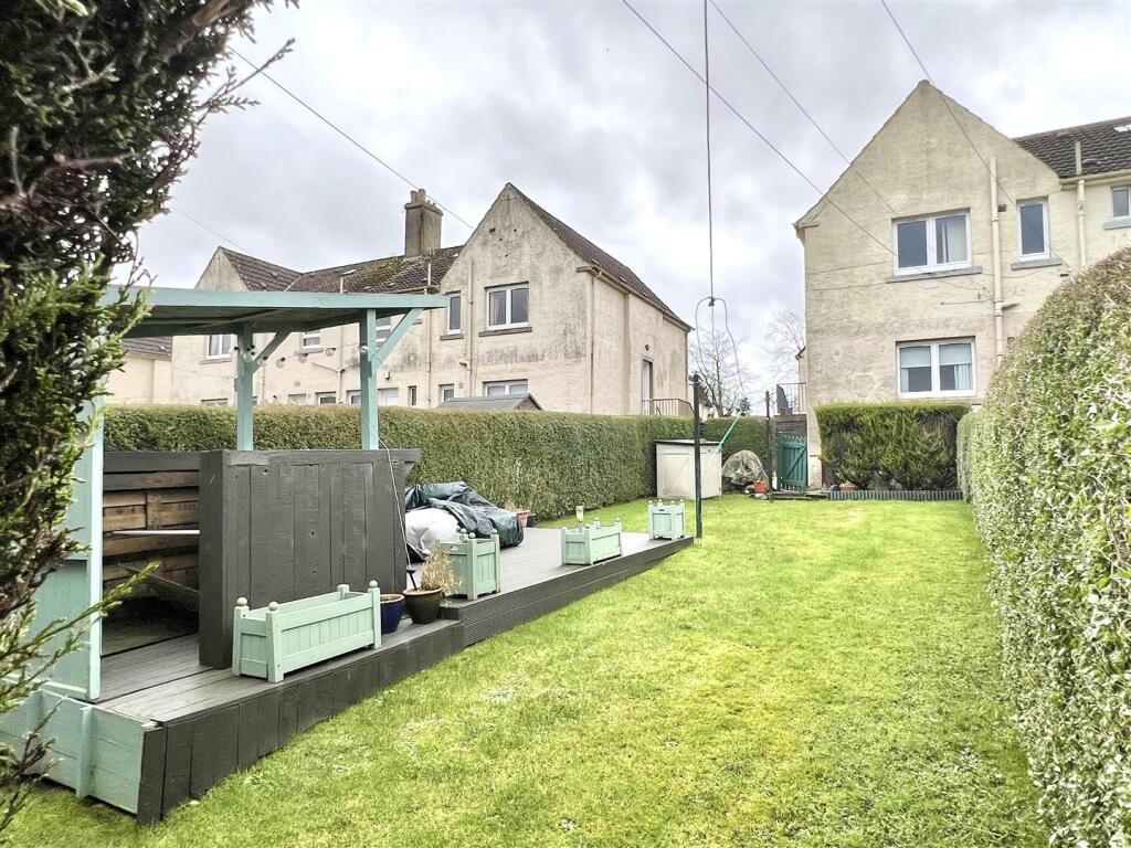 Burt Street, Wellwood