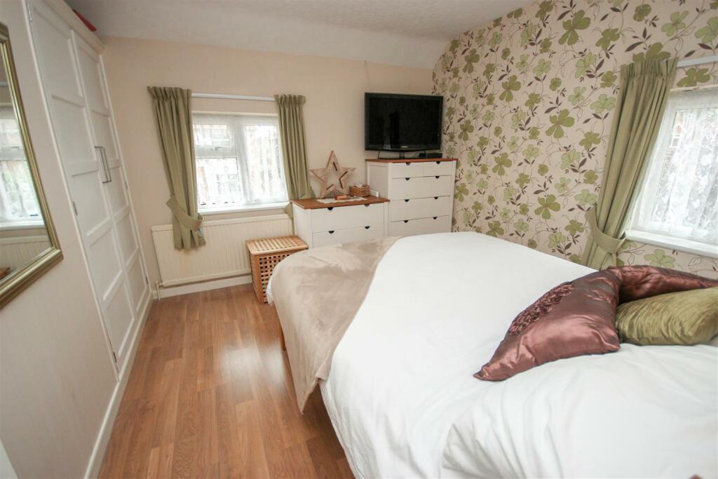 Master Bedroom.jpg