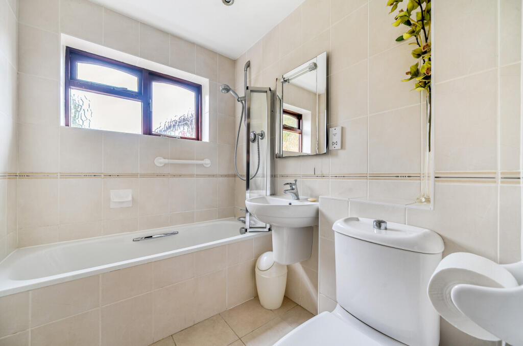 1369036-36-68f226...