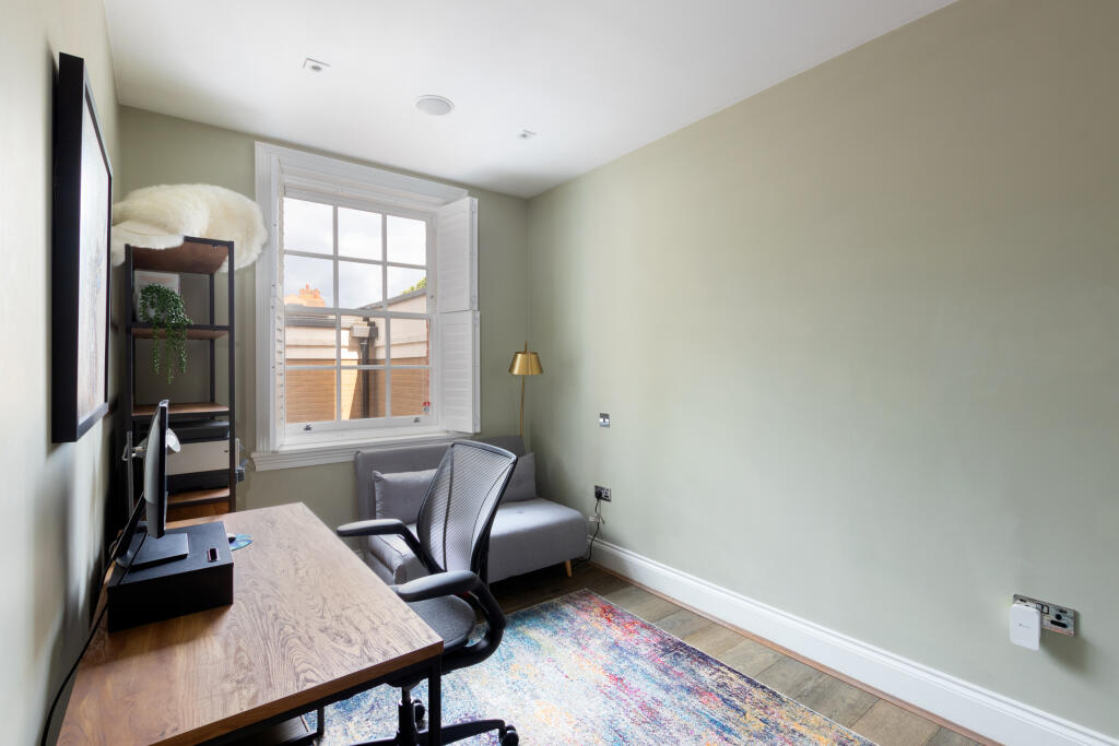 Rosslyn Road 21, F1, ph15
