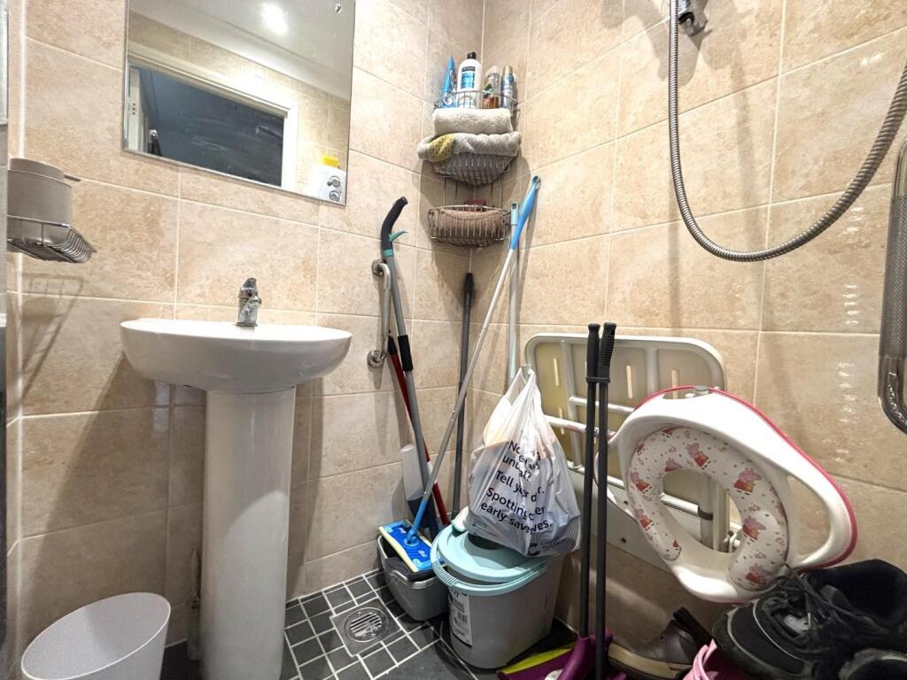 Wet Room.jpeg