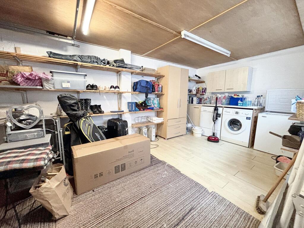 Integral Garage