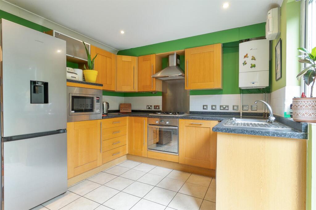 Kitchen - Breakfast Room-2.jpg