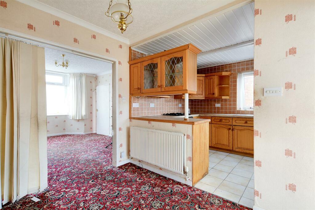 Dining Room_2.jpeg