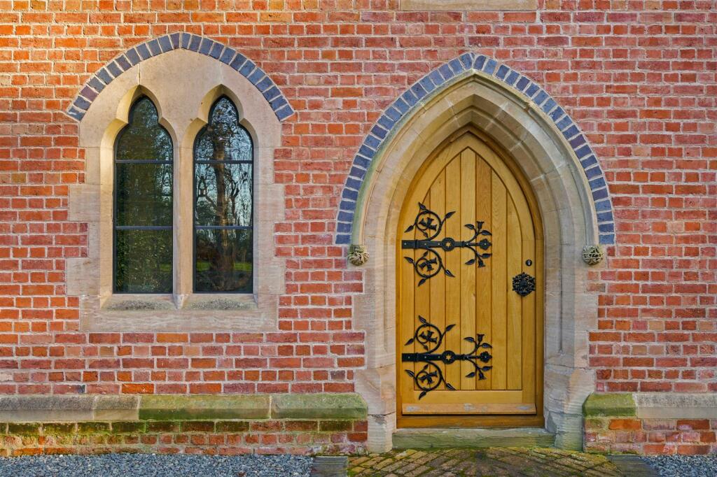 The Old Vicarage 312451- (6).jpg