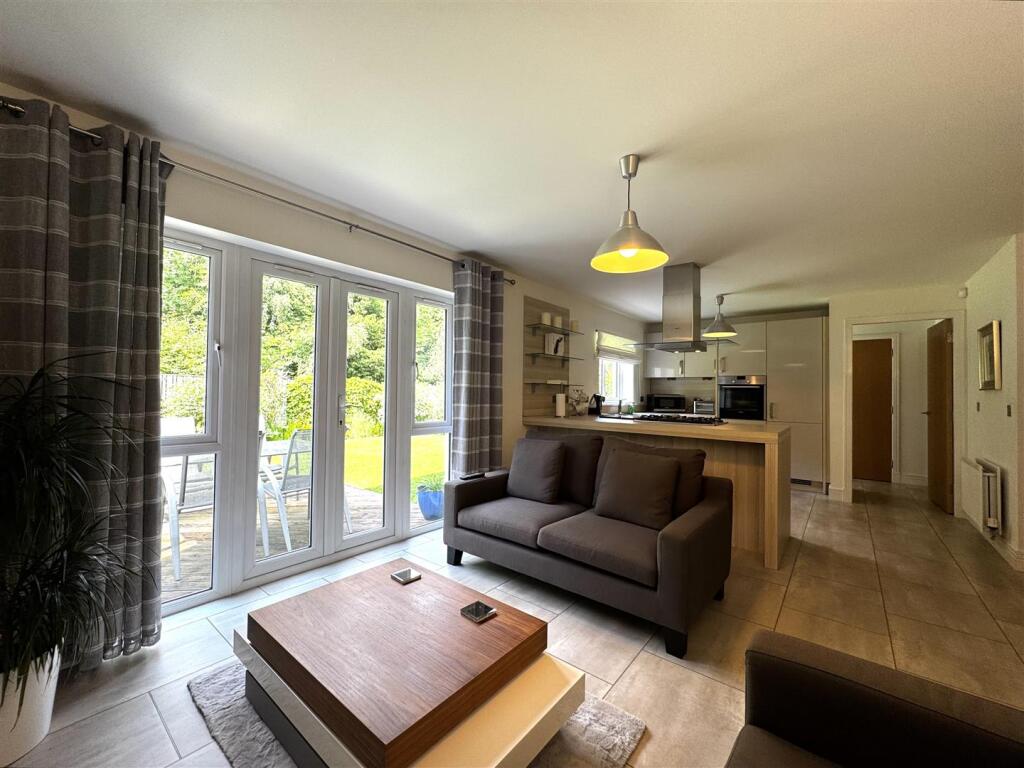 Kitchen/Dining Room/Living Room