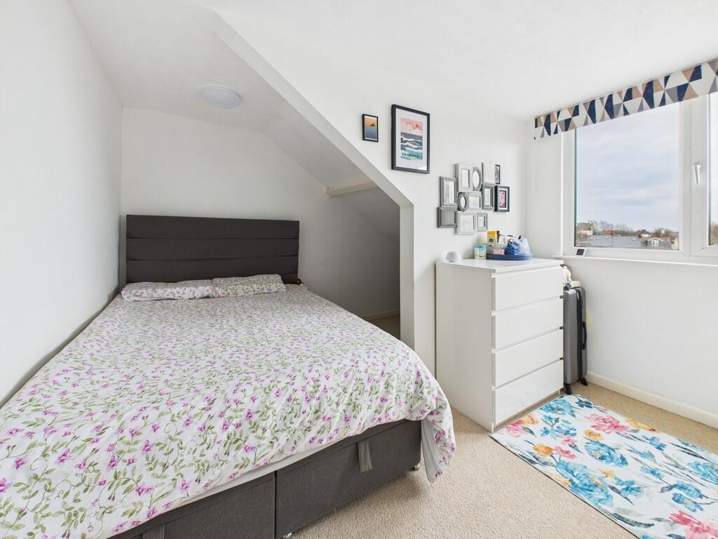 CAM03974G0-PR0113...