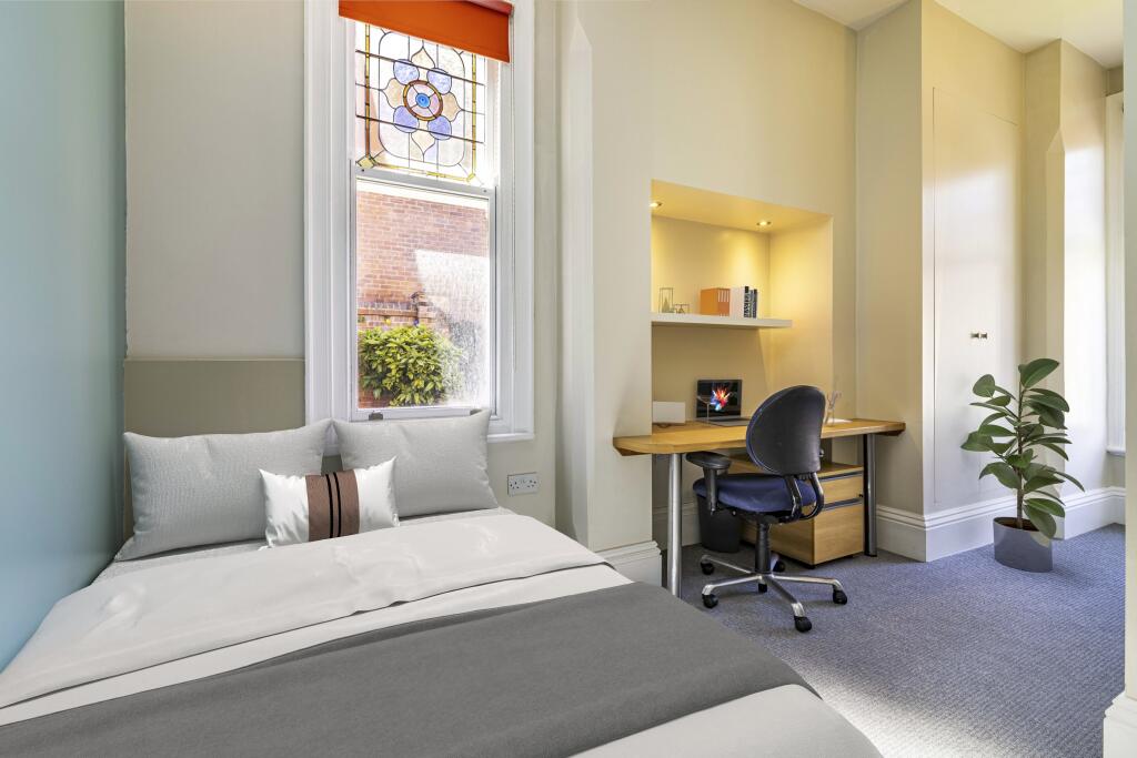 Flat1_8 Seely bedroo