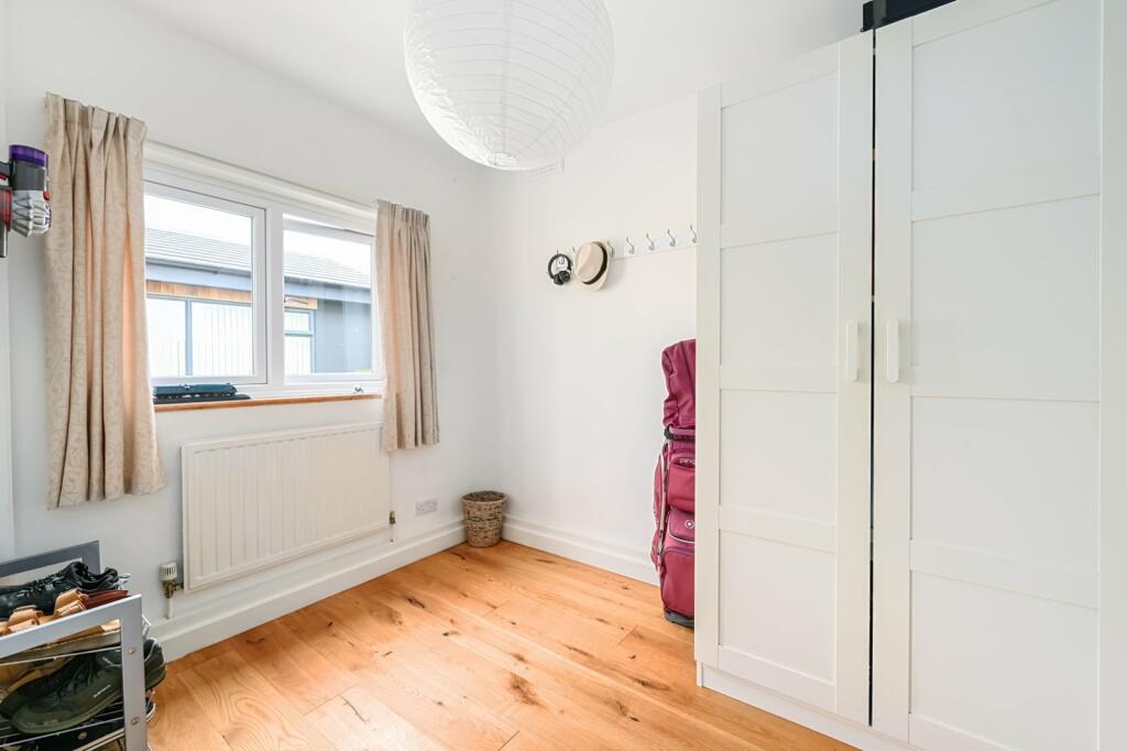 Bedroom 4/Office