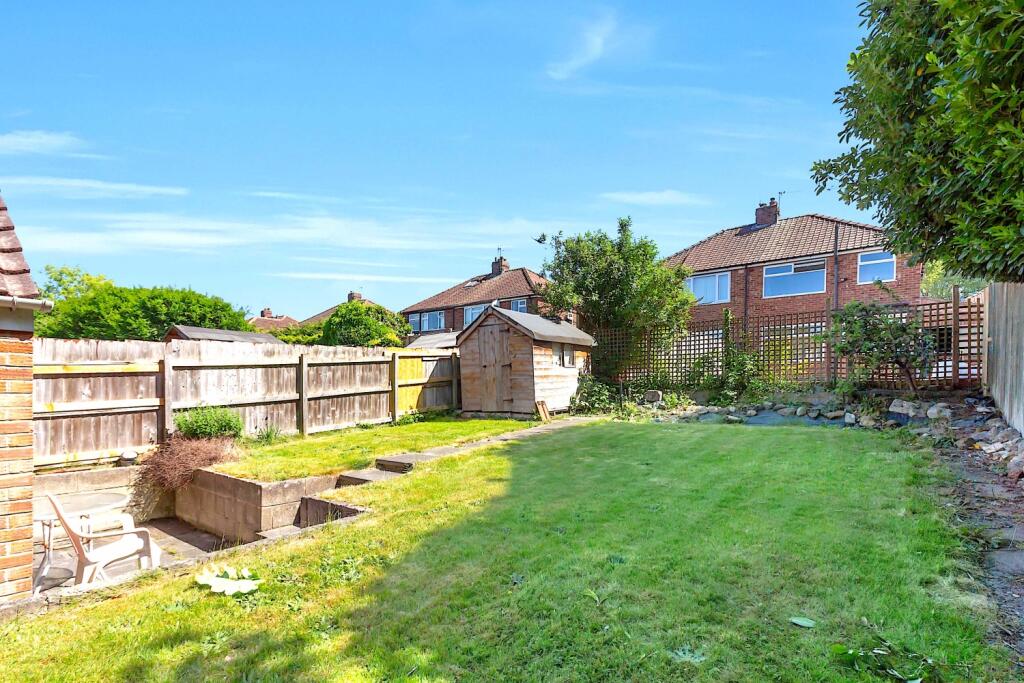 86 Thief Lane - Garden1