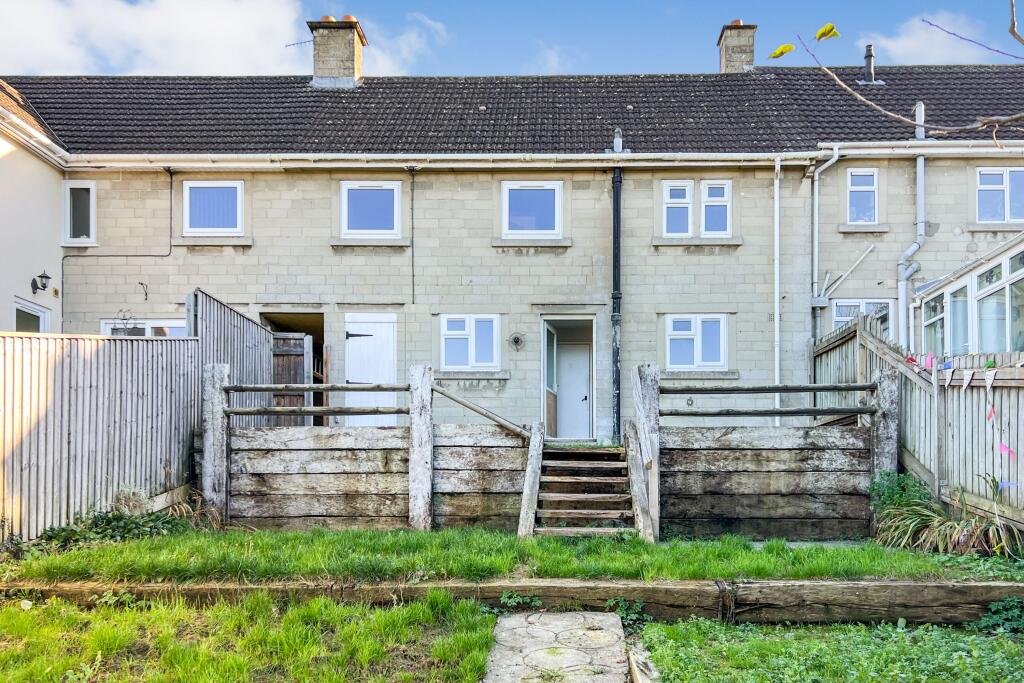 12 Hazelbury Hill, Box, Wiltshire, SN13 8LB