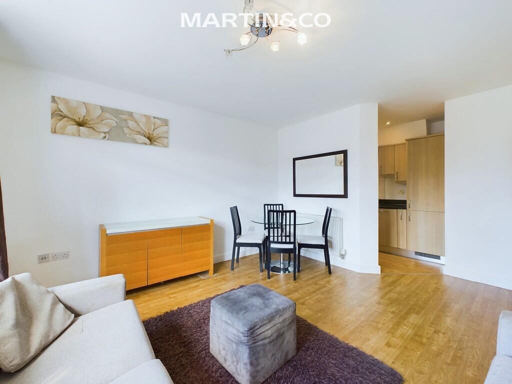 CAM03627G0-PR0052...