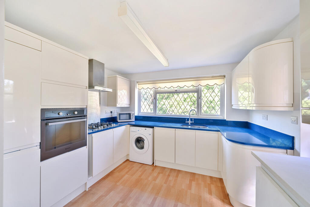 1310257-13-685287...