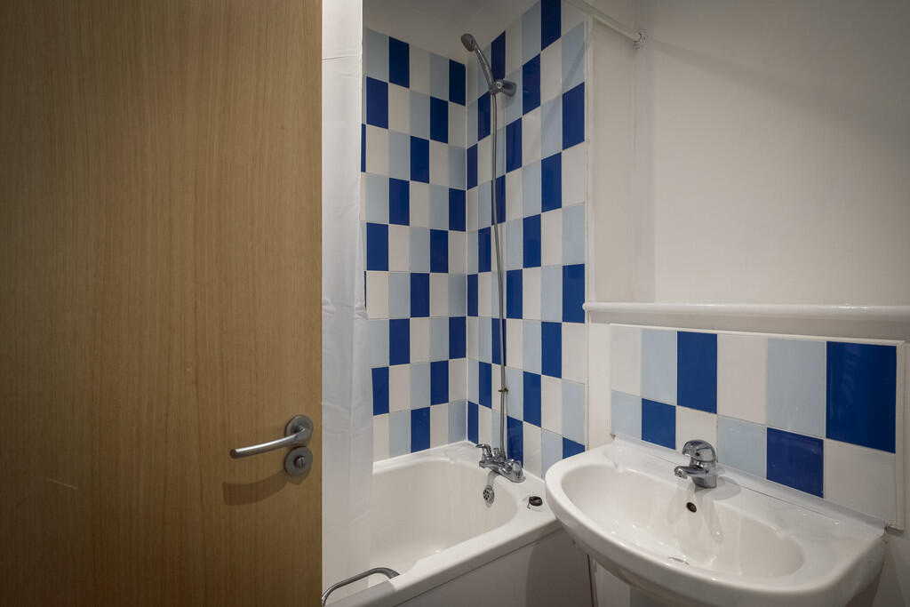 JohnsonCourtGorle...