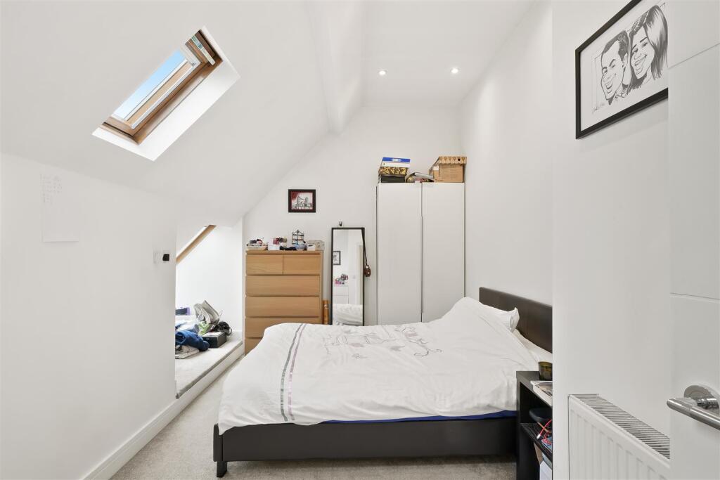 Aldershot Road (8).jpg