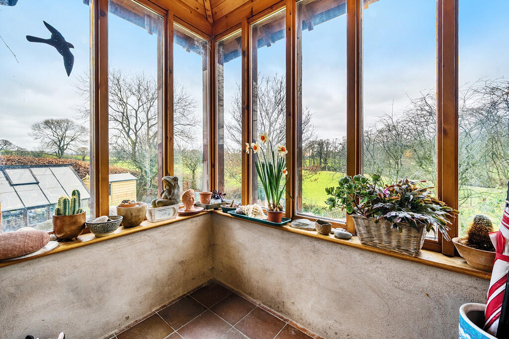 Entrance Porch 