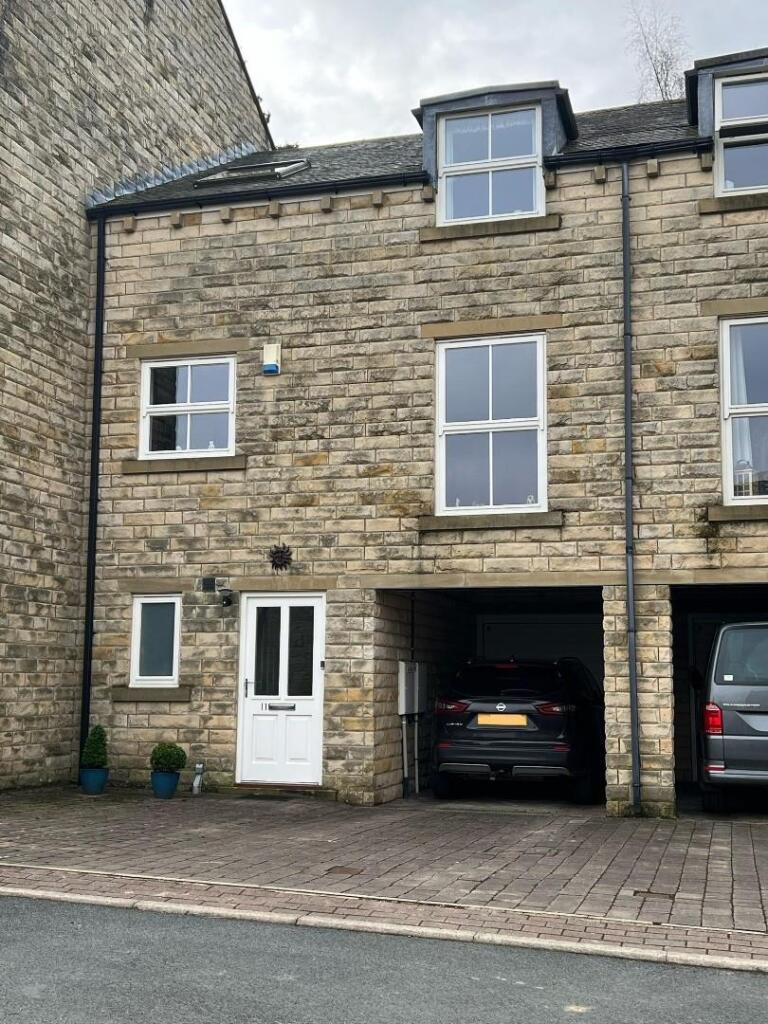Front Image 1.jpg