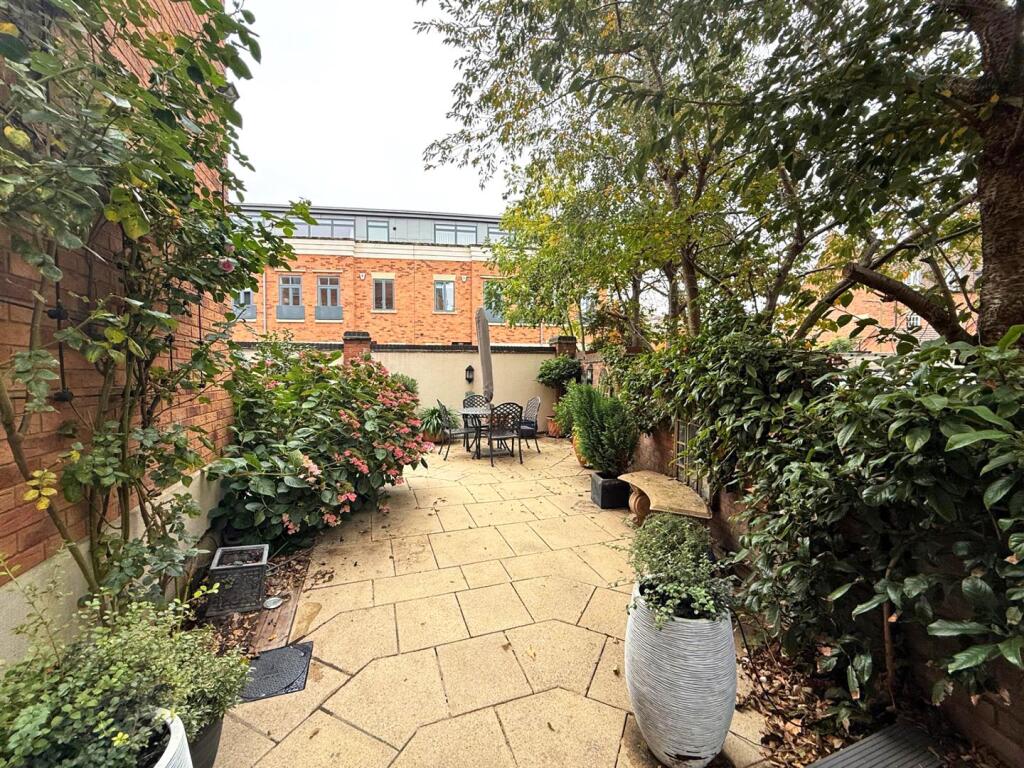 thumbnail_image2 a.jpg