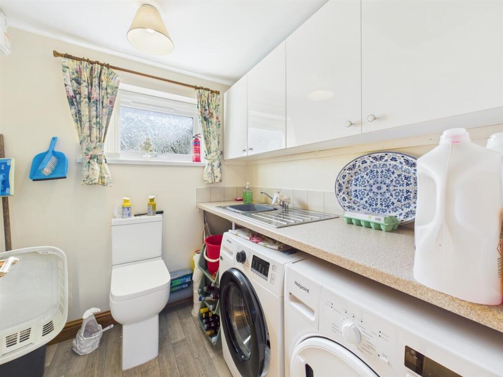 Utility Room and WC.jpg
