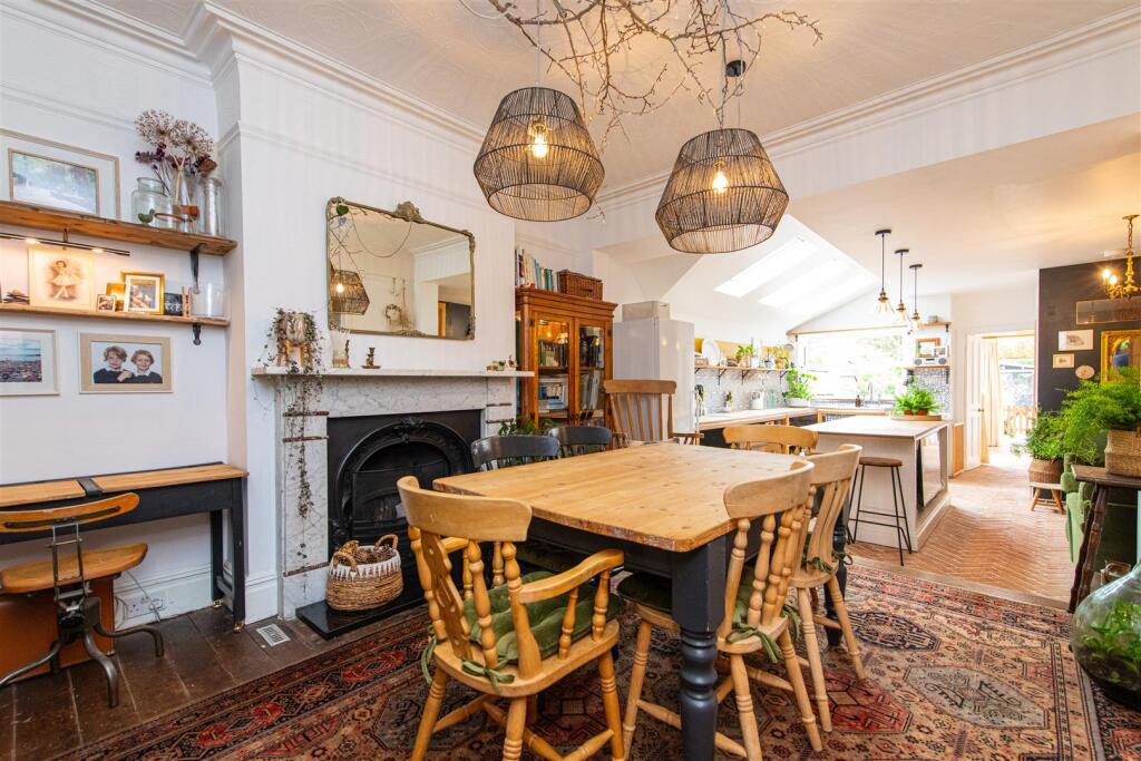 home-283.jpg