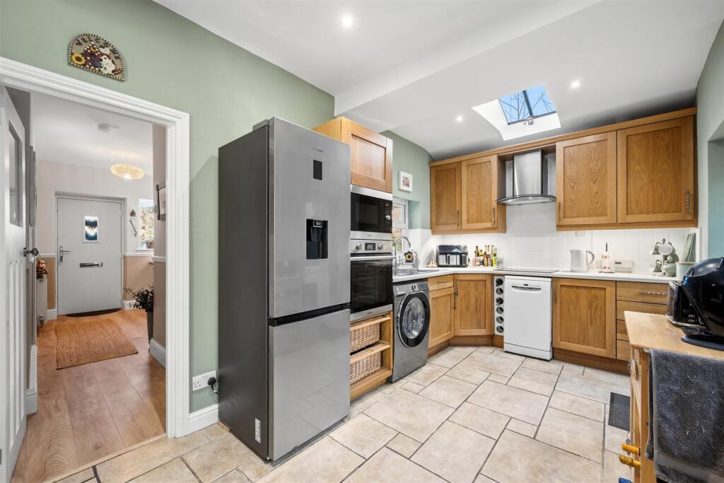 Saxton Mee 3 Undercliffe 0030.jpg