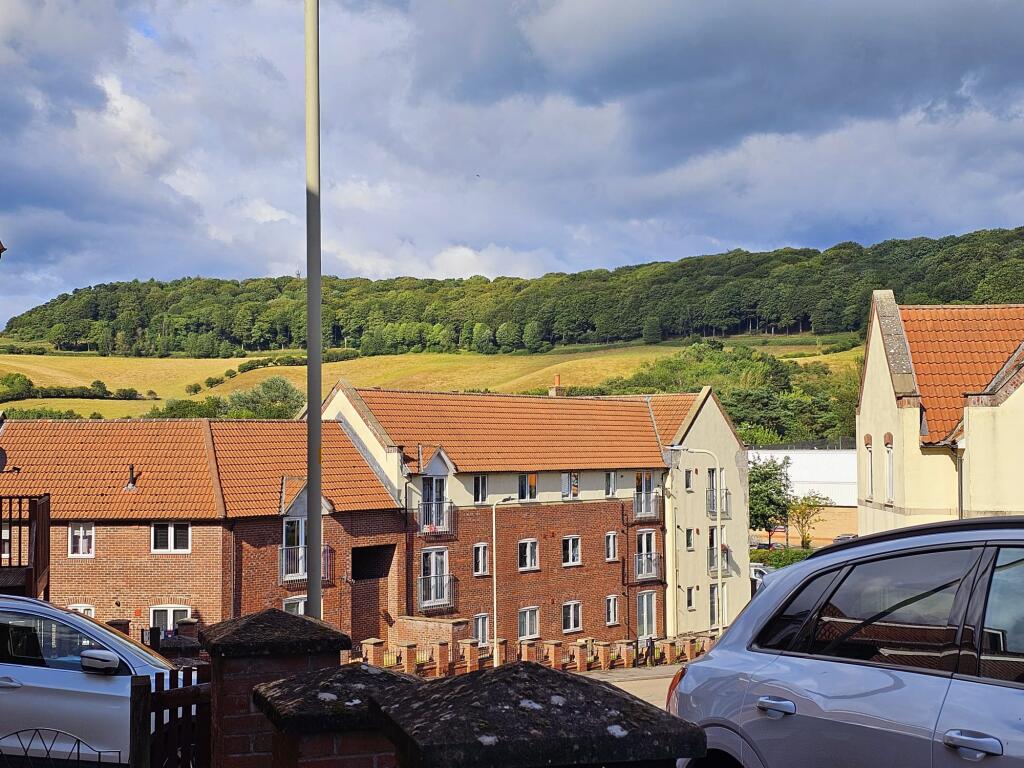 14a385af-16a4-4d1c-8b66-bd711744f9c1