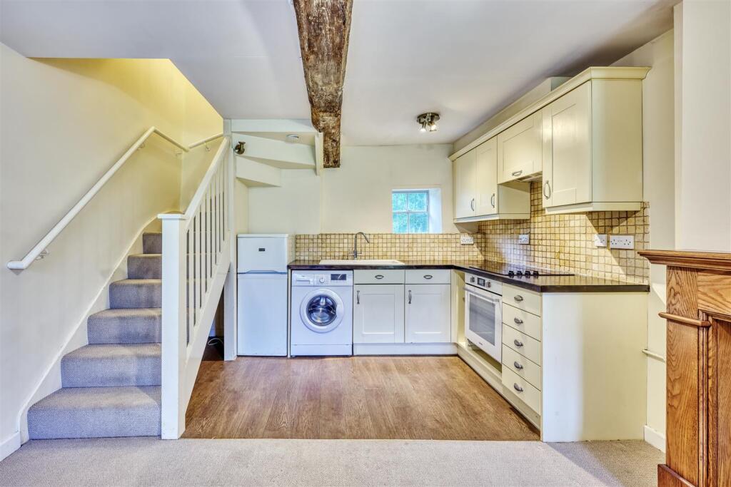 6-7 Havelock Cottages Oundle-6.jpg