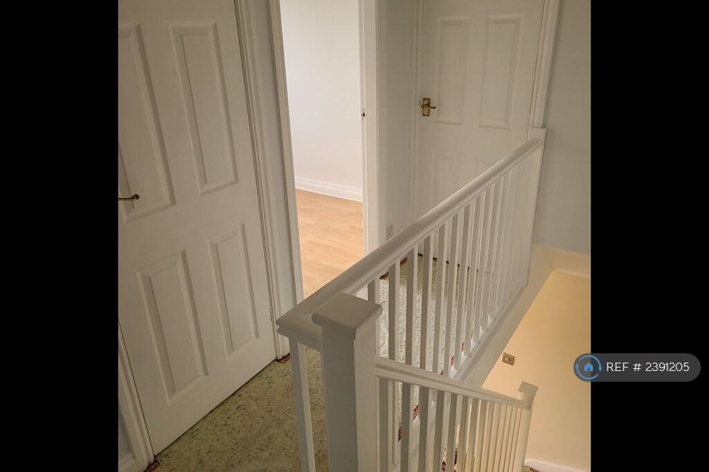 Stairs/Landing