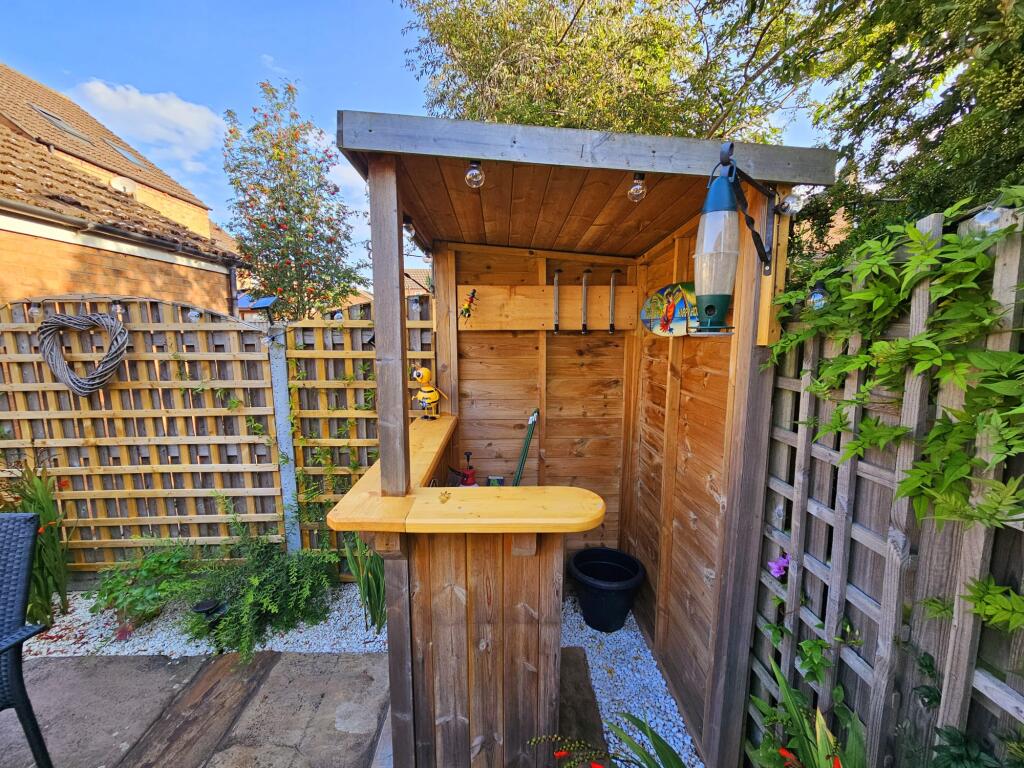 ae17b66b-27d7-4ab7-a798-ff8a2560f9de