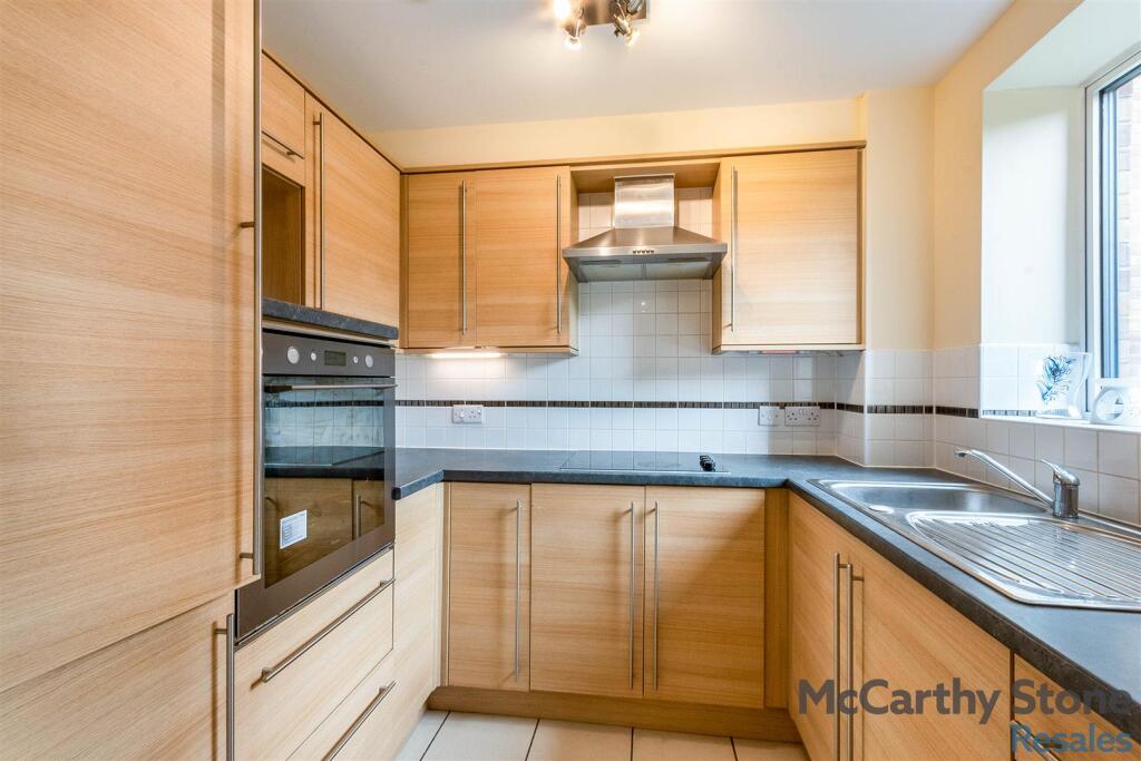 dsc_2080-hdr.jpg