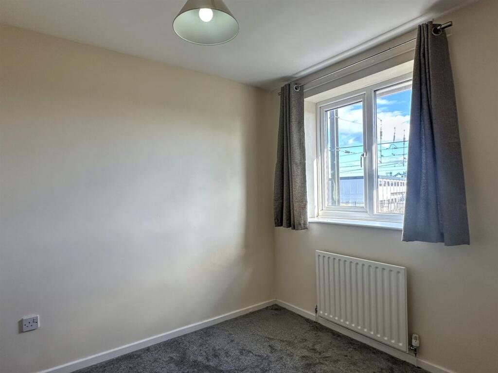 BEDROOM 2 - REAR