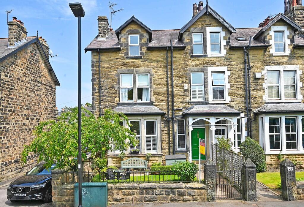 West End Avenue, Harrogate