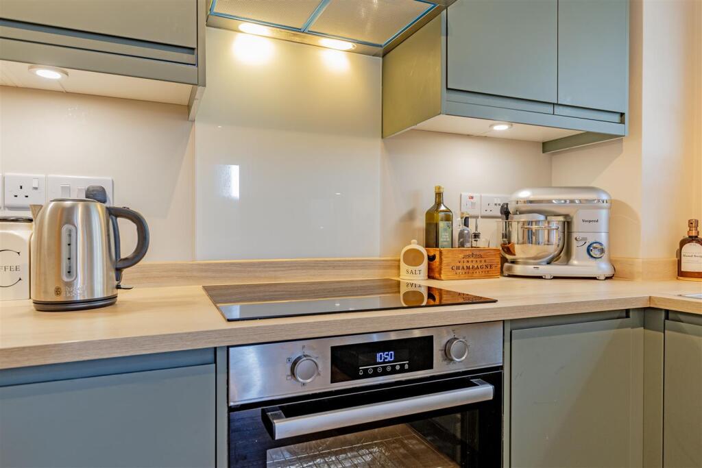 Kitchen-3.jpg
