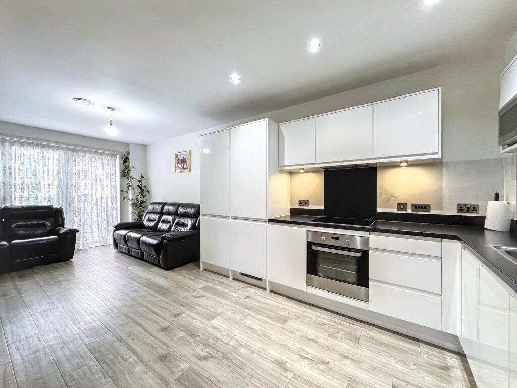 Open plan lounge and kitchen