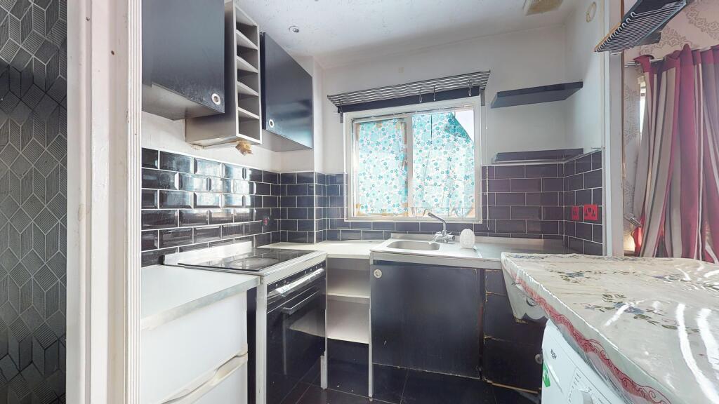 Flat 26 Rowallan Court, Cumberland Place, Catford, London, SE6 1LB