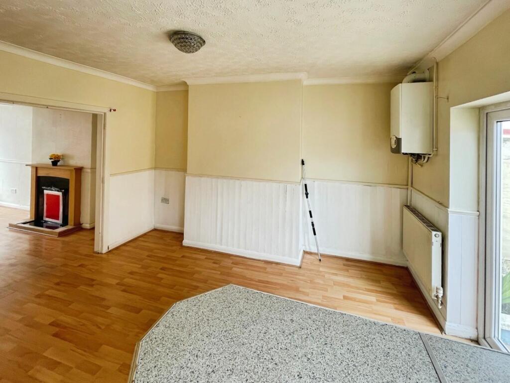 adecf7b6--4E48-9376-74963CCB4BB8-44884-00000661789