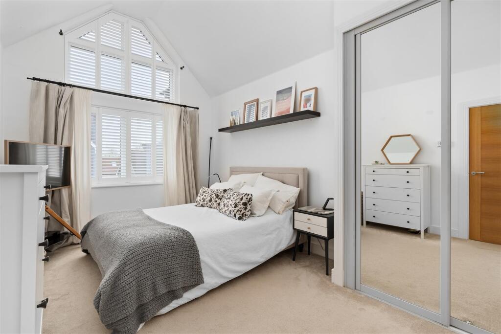 Oxlease - HIGH RES (17).jpg