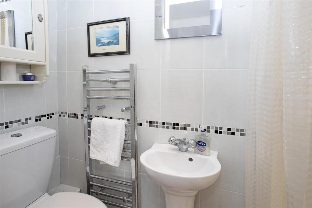 En-suite shower room