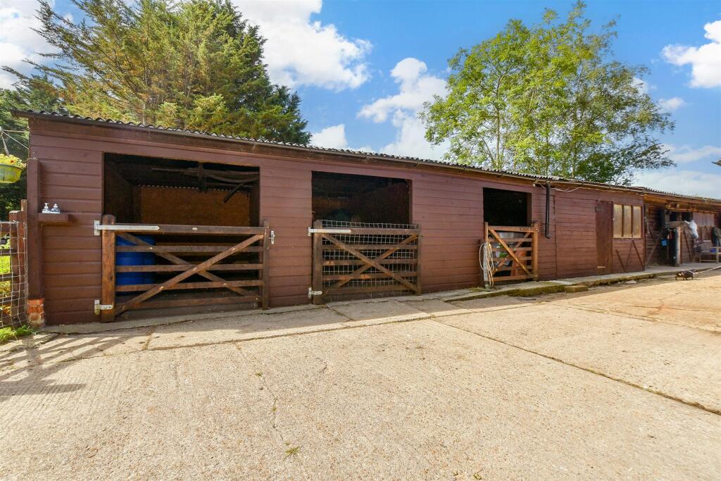 Workshop/Outbuildings