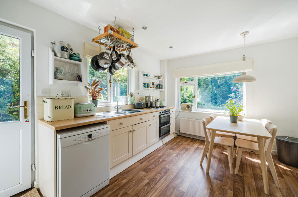 1309350-6-6851467...