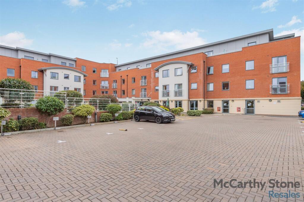 8667080-exterior05.jpg