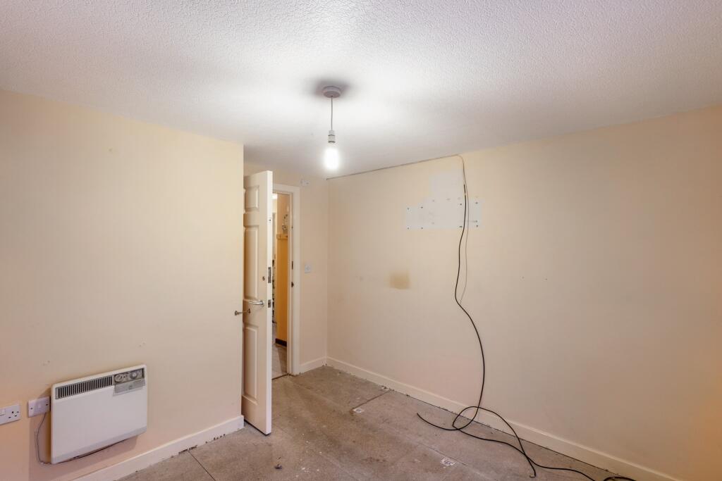 Flat 4, 2 Park Place, Knaresborough, North Yorkshire, HG5 0ER