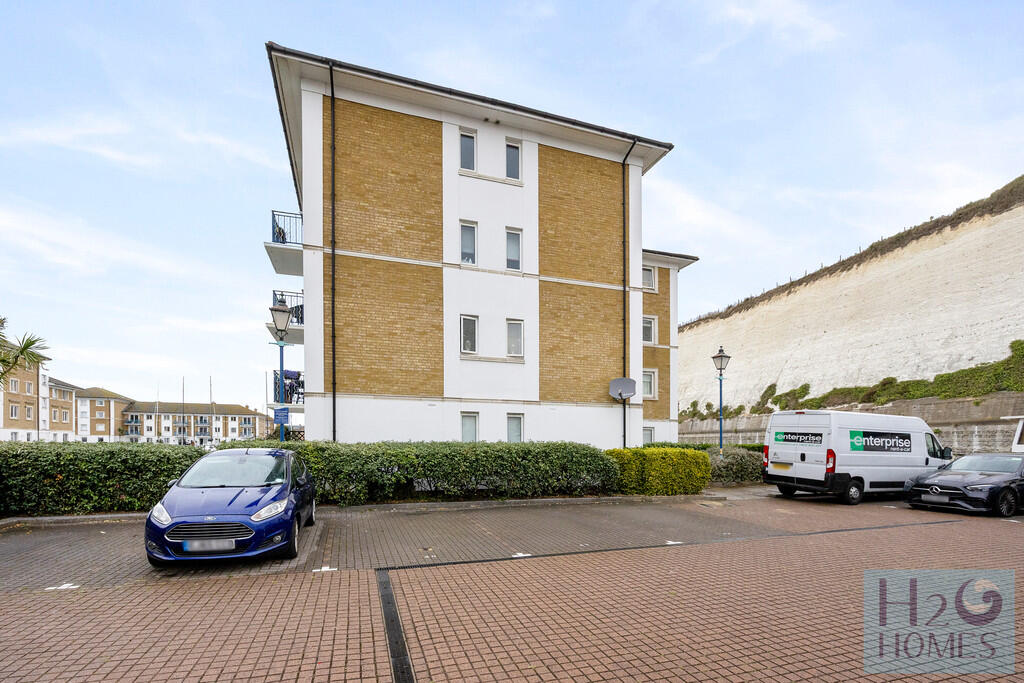 St Vincents Court...