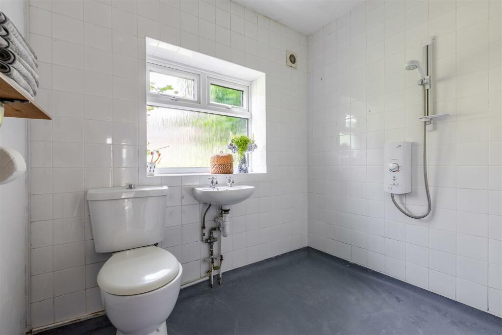 Bathrooom