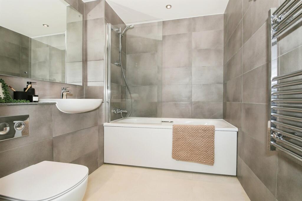 Cornflower House, Northminster, PE11WX