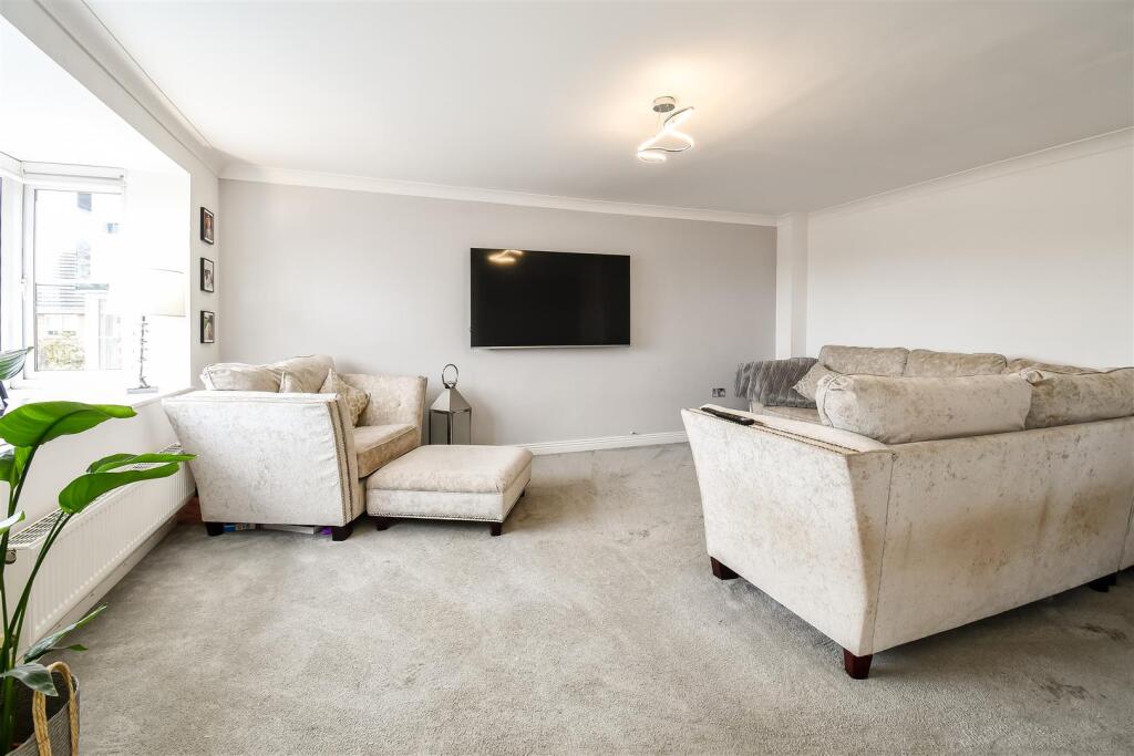 Living / Dining Room