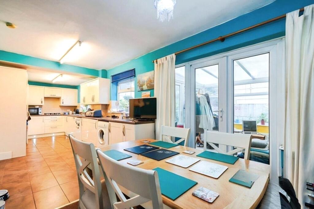 Shelley Grove, Doncaster, South Yorkshire, DN5