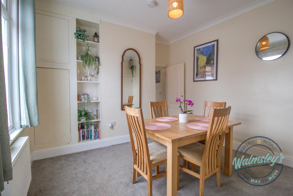 Dining room x2