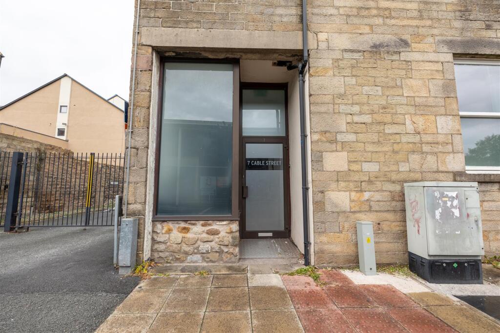 7 Cable Street_19.jpg